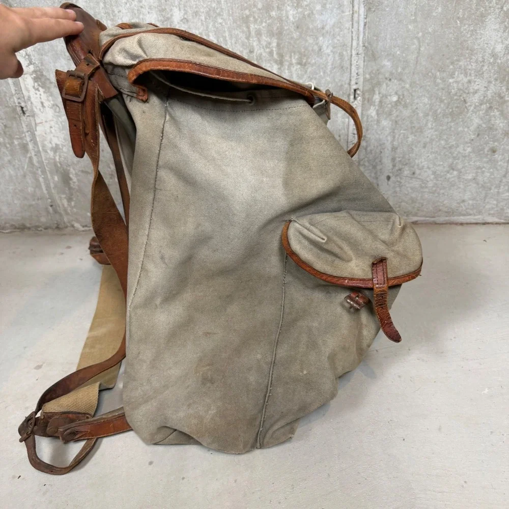 Vintage 50s Military Canvas Rucksack Leather Trim Backpack Olive Drab Norway
